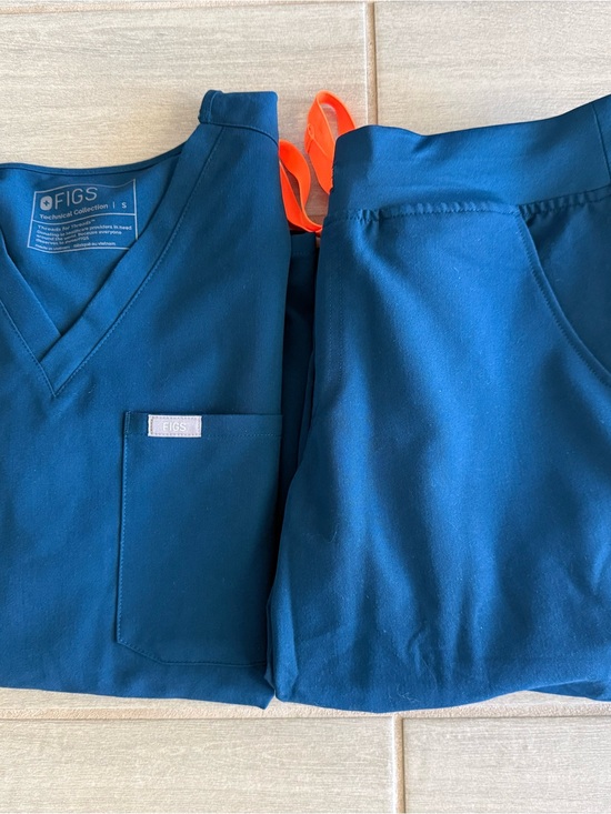 Figs Other - Figs Deep Reef Scrub Set